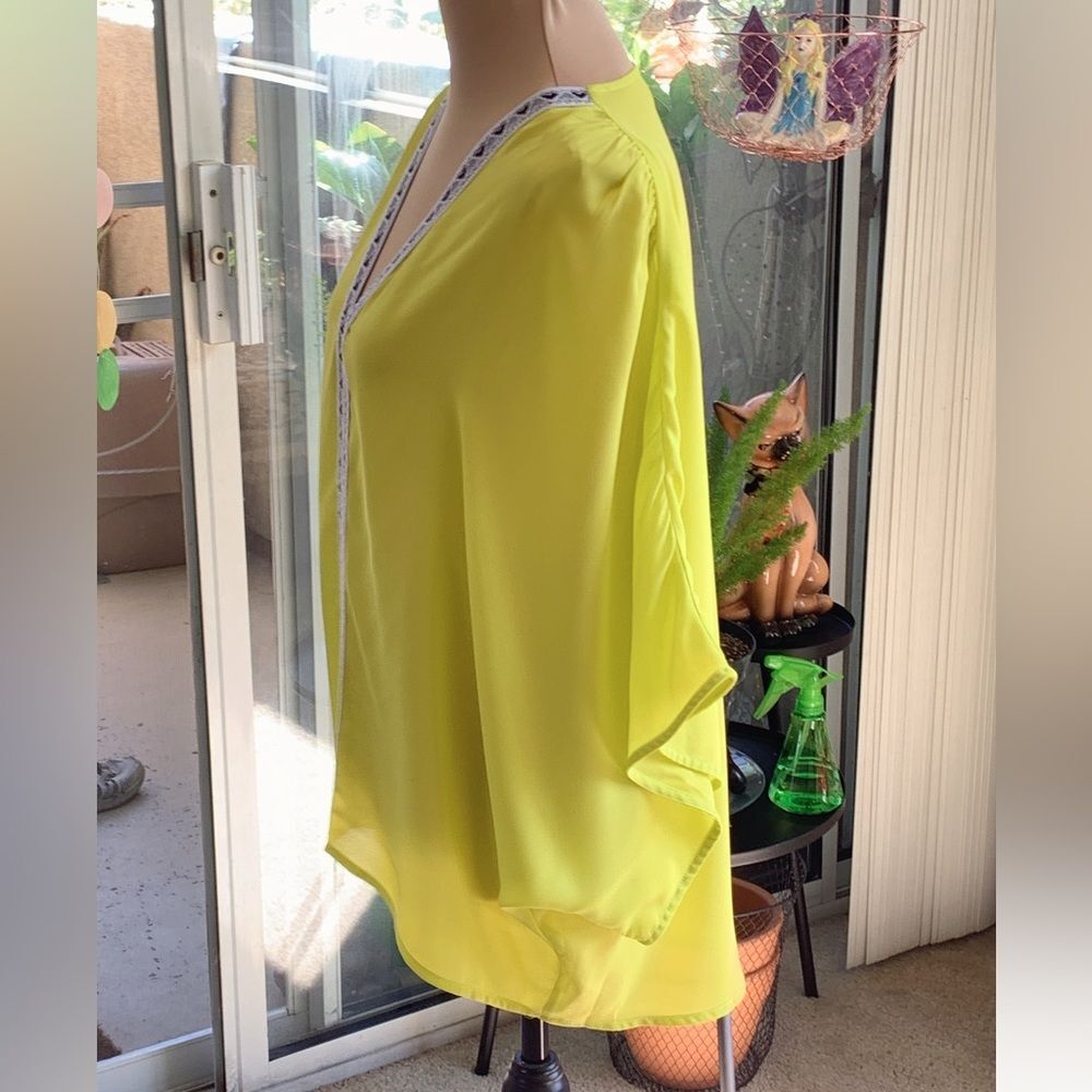 Over Size Tops Size S - Picture 6 of 15